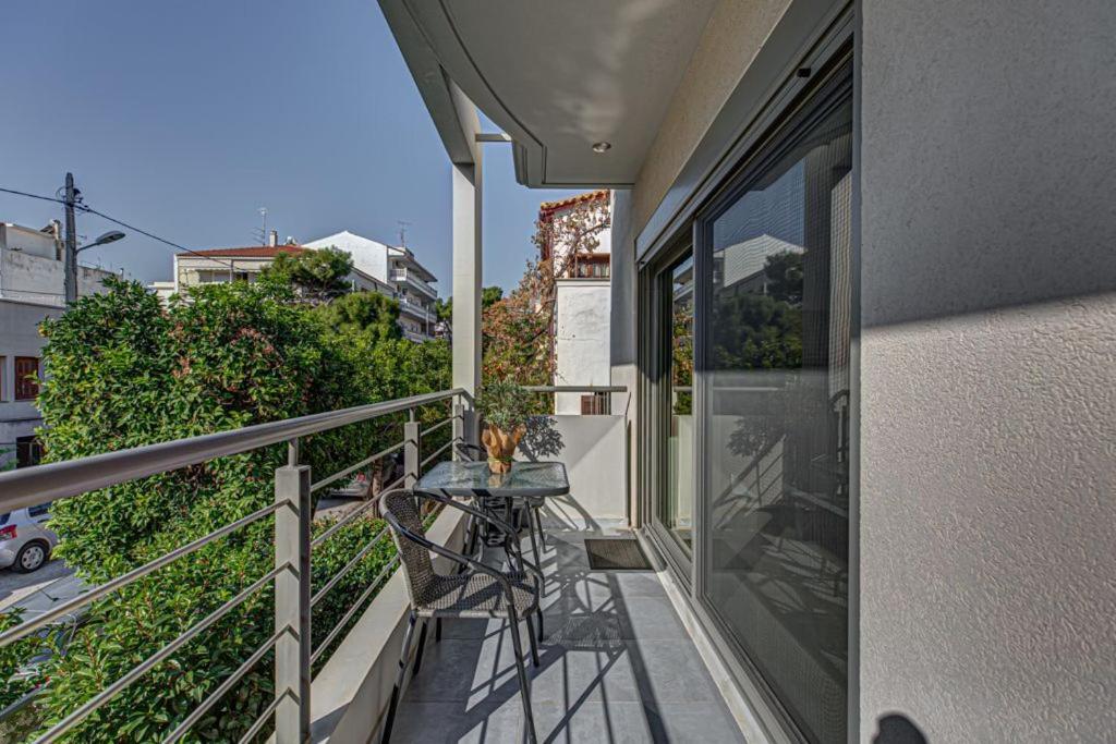 Deluxe & Modern Apartment In Athens Exterior photo