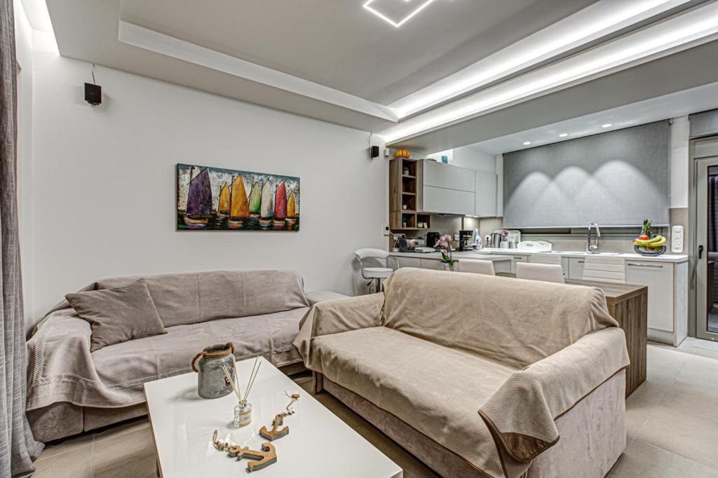 Deluxe & Modern Apartment In Athens Exterior photo